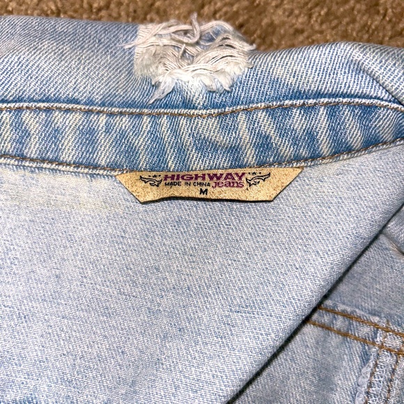 Highway Distressed Denim Jacket - Picture 4 of 4